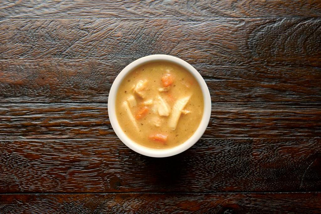 Chicken Noodle Soup · (260/190 cal).
