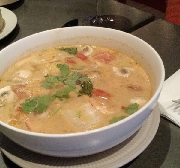 Tom Yum Soup · Choice of chicken, shrimp, mixed vegetables or tofu. Lemongrass and shrimp broth, mushroom, onion, bok choy tomato and red bell pepper. Mild spicy.
