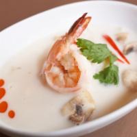 Coconut Soup · Choice of chicken, shrimp, mixed vegetables or tofu. Coconut milk broth, mushroom, onion, re...