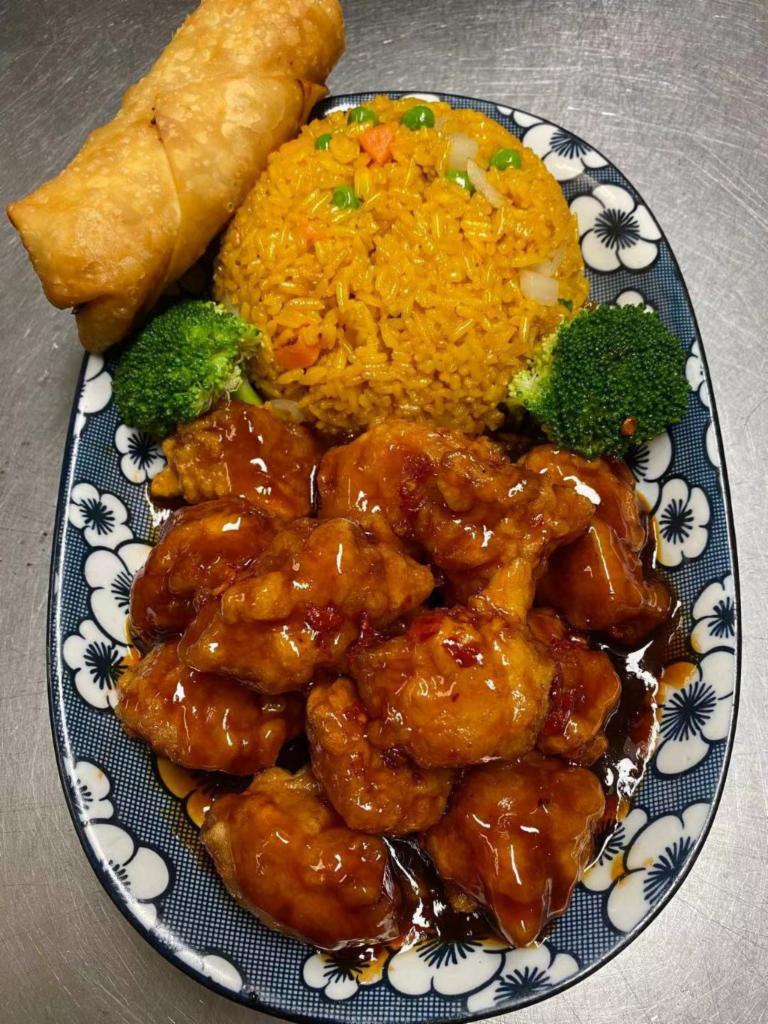 General Tso's Chicken Special · Hot and spicy.
