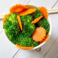 Steamed Veggies · Streamed broccoli, carrot, and cauliflower. (8oz)