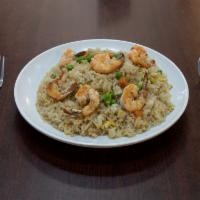 R4. Shrimp Fried Rice · Served with clear soup.