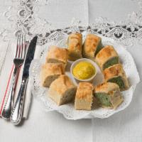 Spinach Cocktail Knish · 