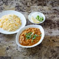 Lahori Cholay · Garbanzo beans cooked in tomatoes, onions, and spices. Served with 1 side dish.