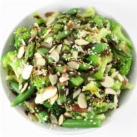 Veggie Crack  · Broccoli, green beans, asparagus, sesame seeds, sliced almonds, sweet soy, sesame oil.
Vegan