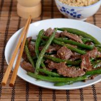 Large Beef with Fresh Green Bean · Served with white rice.