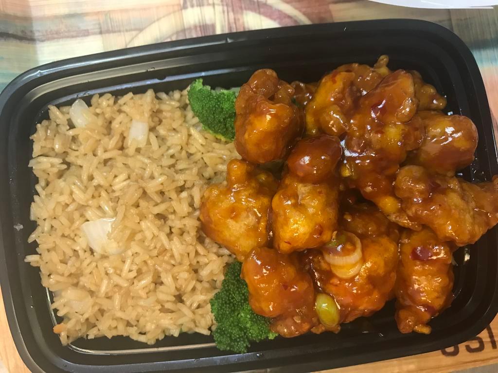 Lunch Orange Chicken · Served with choice of rice and soup. Hot and spicy. 