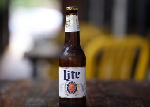 Miller Lite Btl · Beer Bottle / Can
