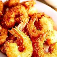 Camarones Empanizados · Jumbo breaded shrimp. Servidos con dos acompanantes у una tortilla: arroz, casamiento, madur...