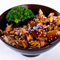 (d033) Chicken Teriyaki Bowl · Chicken, broccoli and teriyaki sauce served over steamed rice.