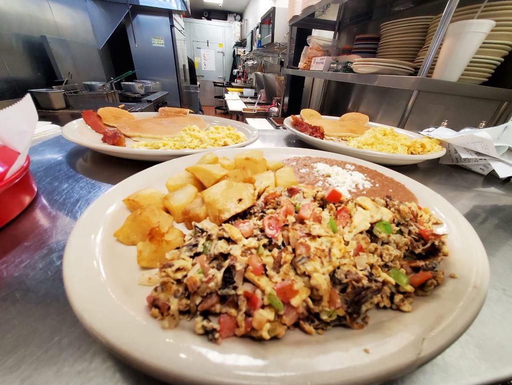 Los Arcos Mexican Grill · Mexican · Tacos · Lunch · Burritos · Sandwiches · Breakfast
