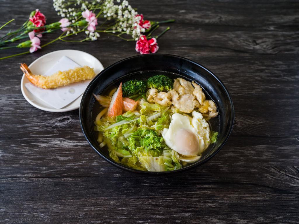 Nabe Yaki Udon · Chicken, vegetable, egg with noodle soup.