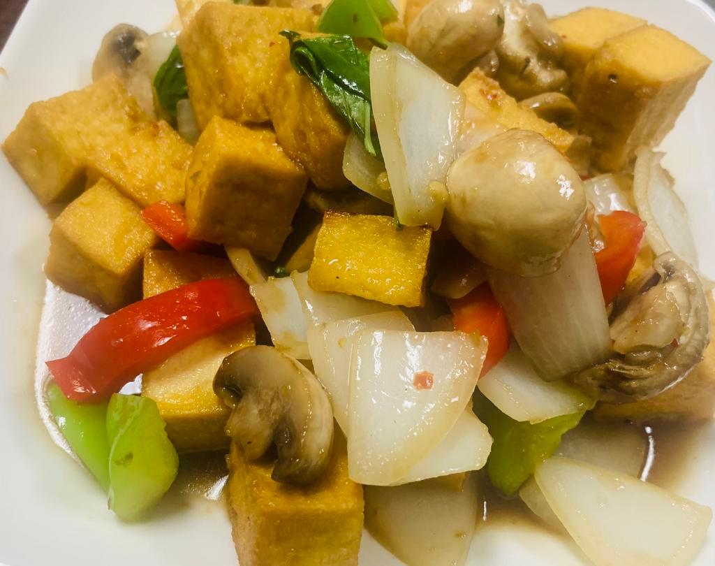 Shine Thai Cuisine · Soup · Thai · Noodles · Salads