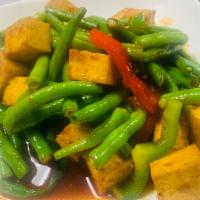 4. Spicy String Bean Tofu · Deep fried tofu stir-fried with green string bean, curry paste sauce and bell pepper.