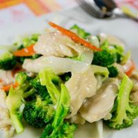 Chicken Broccoli · Sliced chicken stir fried with fresh broccoli. Served with steamed rice.