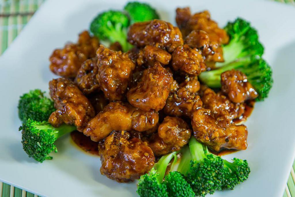 General Tso's Chicken · Crispy breaded chicken sauteed in rich house made General Tso's sauce. Served with steamed rice. Hot and spicy.