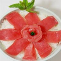 Tekka Don · Sliced tuna over rice.