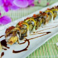 8 pieces Dragon Palace Roll · Inside: tempura shrimp, crab salad, cream cheese, Tempura aspargus , kaiware with soy pepper...