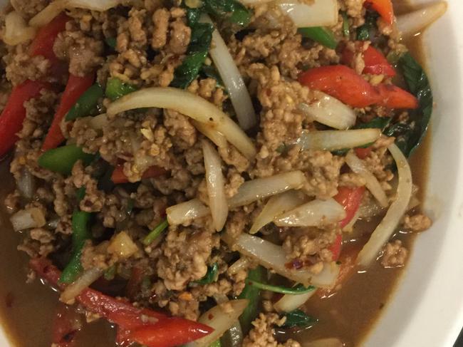 (D)Gapao · Ground meat, bell pepper, onion, garlic, chili, basil.