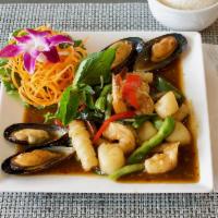 Ka-Prow · Choice of meat or seafood sauteed in chili garlic sauce, green beans and fresh basil leaves....