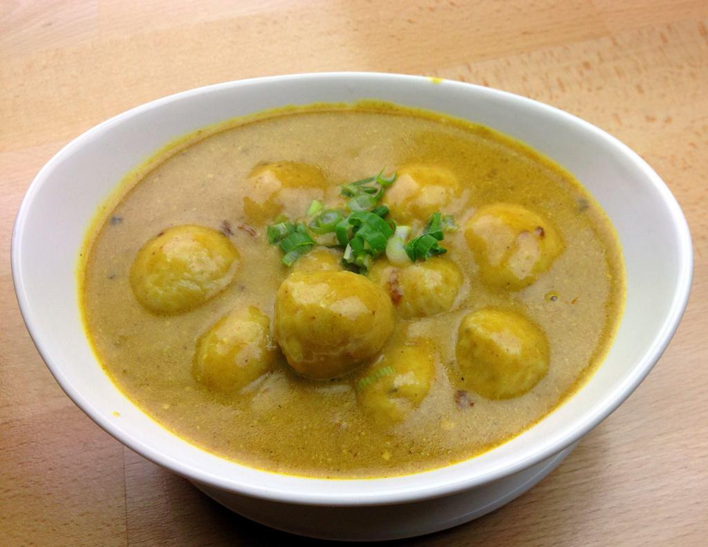 21. Curry Fish Ball 咖喱魚蛋 · Coconut cream nutty India curry spice slow conk golden fish ball.