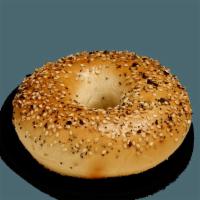Loose Rolls and Bagels - Everything Bagel · 