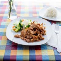 Garlic Sauce with Steamed Mix Vegetable · Broccoli, string bean, carrot, zucchini, cabbage.