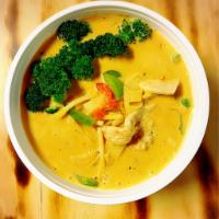 Chicken Pardadise Curry · Red curry with peanut sauce, chicken, carrot, bell peppers, broccoli, green peas, and bamboo...