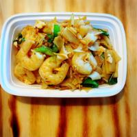 Pad Kee Mao Shrimp · Fresh wide rice noodles stir-fried with shrimp, egg, onion, bamboo shoots, bell pepper, basi...