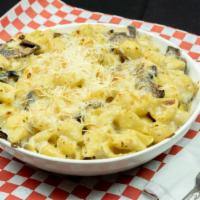 The Goddess · Melted Jack cheese and garlicky goodness. The perfect mac for the goddess in all of us.