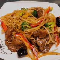B5. Beef Stir-Fried Hand-Pulled Noodle · 
