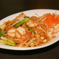 40. Pad Thai Noodle · Stir fried noodle with bean sprout, onion and egg.