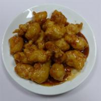 General Tso’s Chicken · Tender fried chicken breast chunks with Szechuan sauce. Spicy.