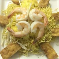 T19. Saigon Noodle · Vietnamese style stir-fried yellow noodles with shrimp, BBQ pork and beancurd.