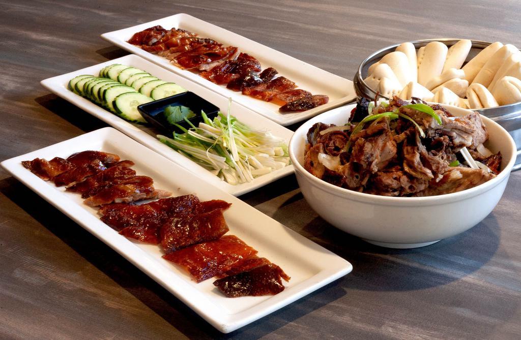 Peking Duck Dinner for 3 persons · 5.5~6 lb duck, serves with cucumber, scallion, hoisin sauce and 18 pcs steamed bun