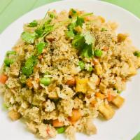 E7. Mix Fried Rice (Cơm Chiên DC) · Fried rice, tofu, carrots, veggies, vegan ham… ((Gluten Free option)
