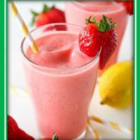 B3. Strawberry Smoothie (Dâu) · 