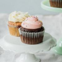 Chocolate Sprinkles Babycake (cupcake) · Chocolate cake w/ pink cream cheese frosting & rainbow sprinkles
*contains soy