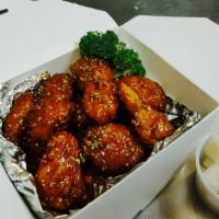 Small Tokyo Soy Garlic Chicken · 10oz Korean Boneless fried chicken, served with rice & salad