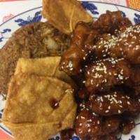 L8. Sesame Chicken Combo Special Lunch · Hot and spicy.