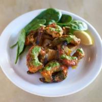 Hariyali Shrimp · Spicy mint curry marinade.