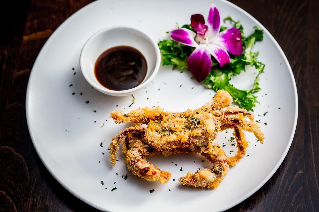 K9. Fried Soft Shell Crab  App · Crab that has recently molted and still has a soft shell.