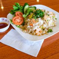 C7. Cơm Chiên - Shrimp Fried Rice · Shrimp fried rice with vegetables