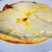 Pollo Parmigiana Entree · breast chicken light breaded, tomato sauce, melted mozzarella cheese.