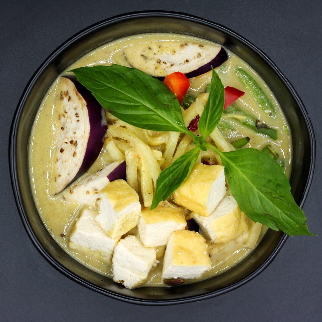 C1. Green Curry · Hot green chili paste and light sweet curry in the mix of coconut milk, eggplant, bamboo shoot, basil, string bean and bell peppers. Medium Spicy. Vegetarian.