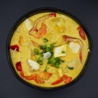 C4. Yellow Curry · Thai original yellow curry style with onion, red bell peppers, potatoes, Carrot