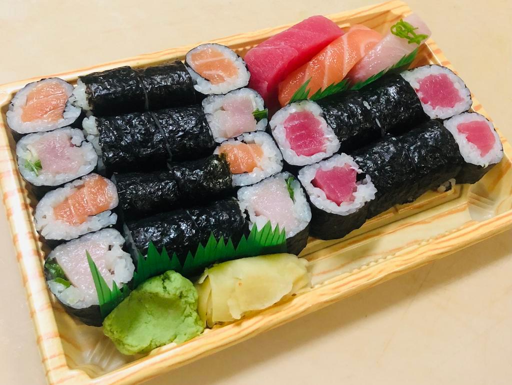 Triple set (regular) · 1 salmon roll
1 tuna roll
1 yellowtail scallion roll
1pc salmon sashimi 
1pc tuna sashimi 
1pc yellowtail sashimi 