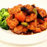 General Tso's · Mild. Garlic, red bell peppers, and broccoli in sweet chili sauce. 
