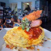 House Omelette · Ham, bacon, pork belly, bacon, ketchup, spam fries, peppadews and your choice of toast.