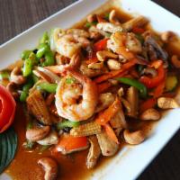 Spice of Life · Sauteed chicken and shrimp with cashew nut, onion, mushroom, celery, baby corn, zucchini, ca...
